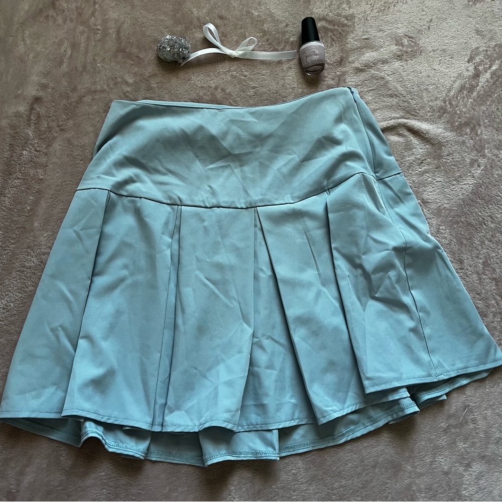 Baby blue mini skirt :)🩵